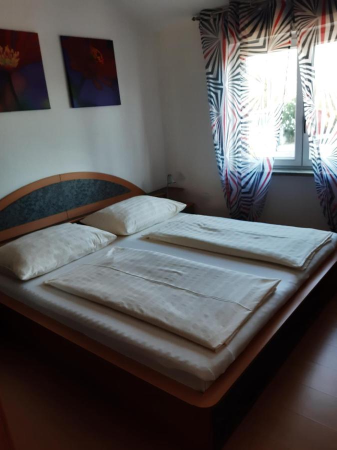 Franka Apartment *